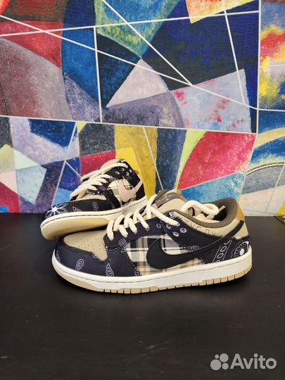 Кроссовки Nike SB Dunk low x Travis Scott