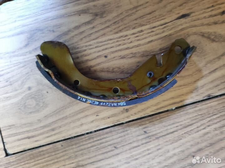 Тормозные колодки задние