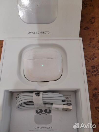 Беспроводные наушники