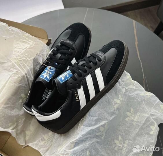 Adidad Samba OG Black Gum