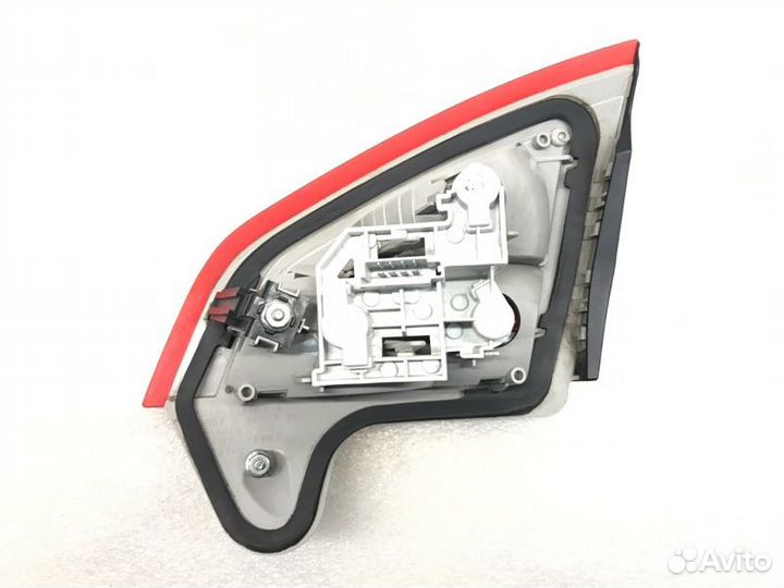 Фонарь крышки багажника задний левый Ford Mondeo