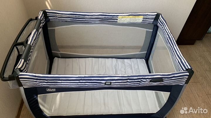 Детская кровать манеж