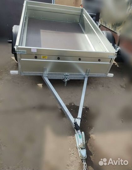 Прицеп легковой