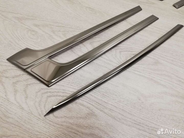 Накладки на решетку радиатора Volkswagen T5