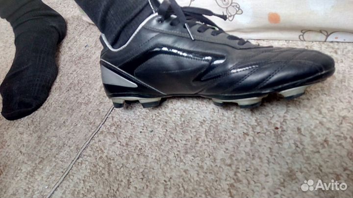 Футбольные бутсы 43 размер