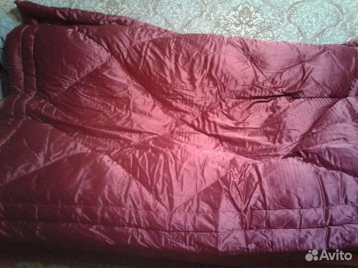 Одеяло пуховое новое