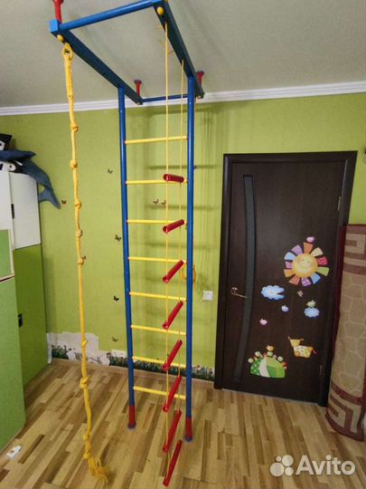 Детская шведская стенка