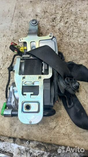 Ремень безопасности передний правый Mercedes-Benz