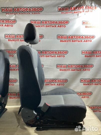Сиденья комплект Chevrolet Lacetti седан 2012