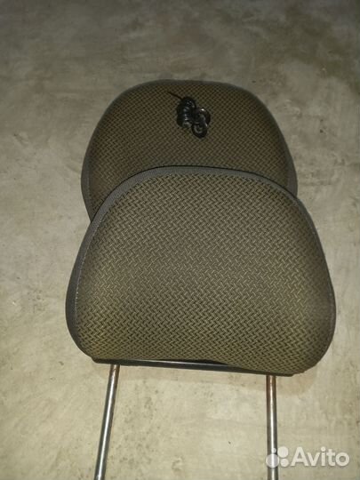 Подголовник заднего сиденья 2114-15