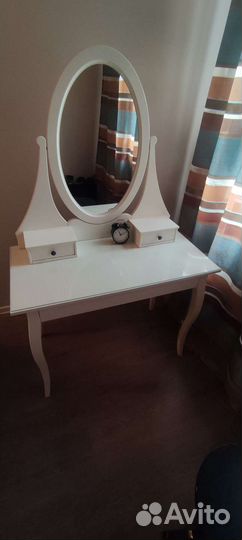 Туалетный столик с зеркалом IKEA