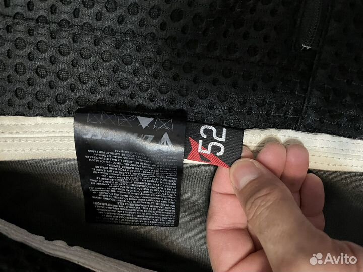 Мотокуртка кожаная мужская Dainese