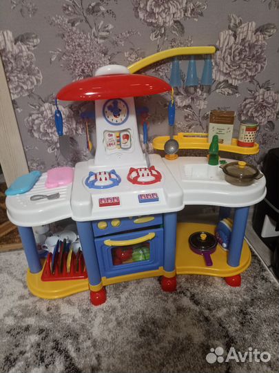 Детская игровая кухня