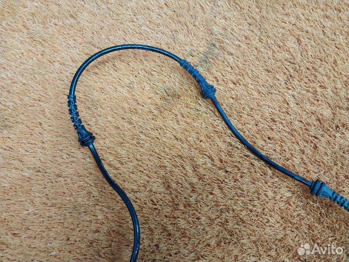 Датчик ABS задний левый Bmw 5-Series F11 N52B25A