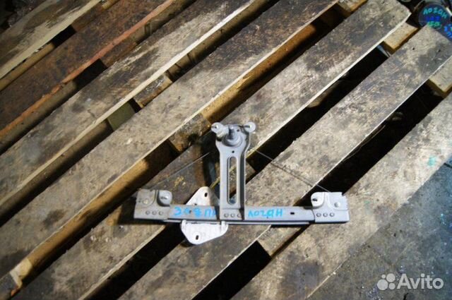 Стеклоподъемник механ. задний правый Renault Logan