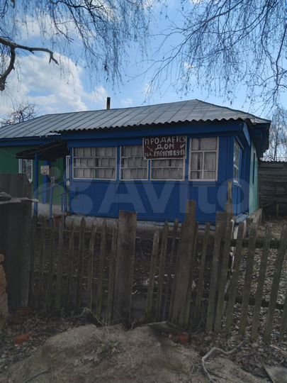 Дом 35 м² на участке 50 сот.