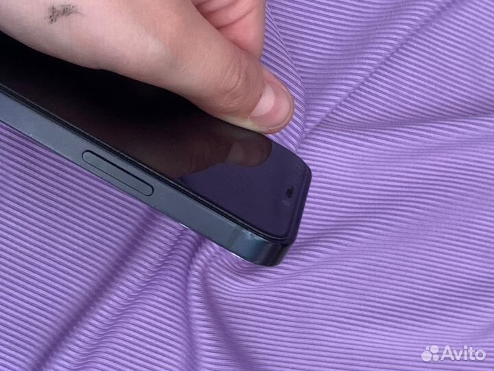 Телефон iPhone 12 mini