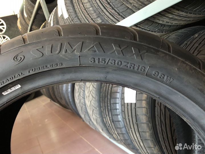 Sumaxx Max Drifting Z1 315/30 R18 98W