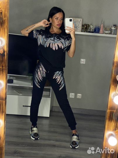 Спортивный костюм