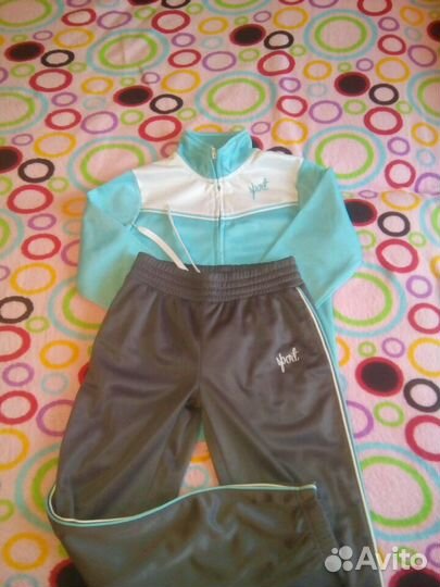 Спортивный костюм на девочку