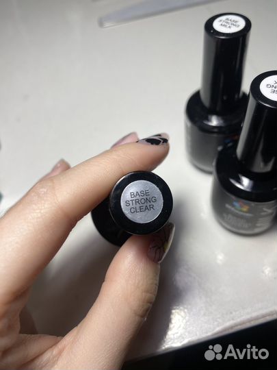 База стронг Bloom