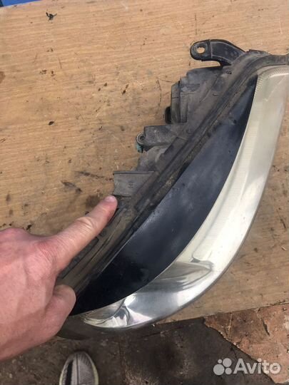 Фара правая Opel Astra G 90520878rh