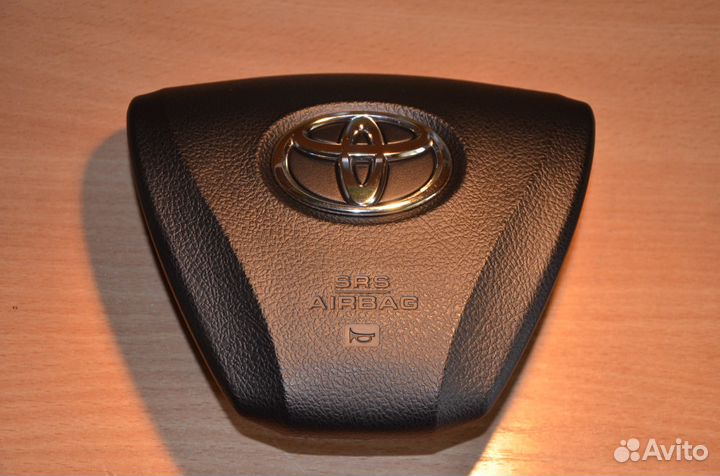 Крышка муляж заглушка Toyota Camry V50 V55