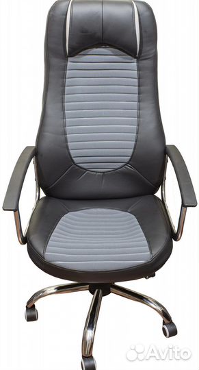 Офисное кресло