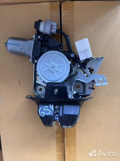 Замок крышки багажника Лексус джс 4