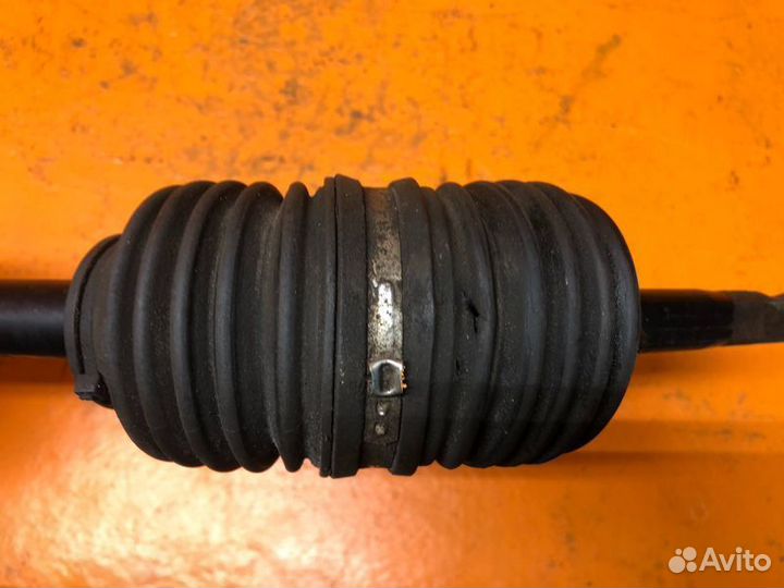 Кардан рулевой Infiniti Qx56 JA60 5.6 бензин 2008