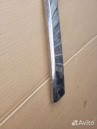 Хром молдинг переднего бампера vesta