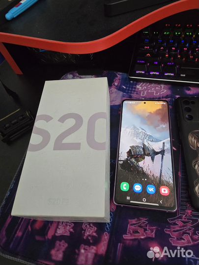 Samsung Galaxy S20 FE, 6/128 ГБ