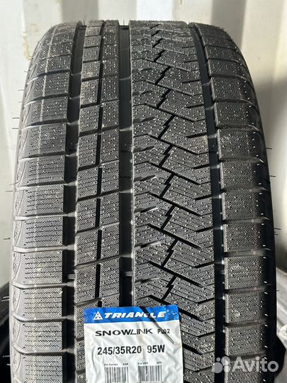 Triangle PL02 245/35 R20 95W