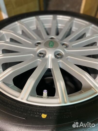 Колеса зимние R19 для Land Rover липучка новая