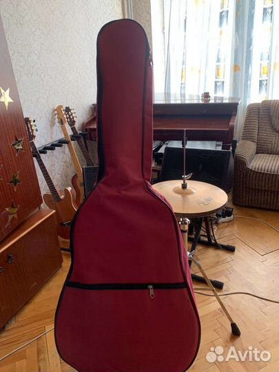 Чехлы для акустической гитары