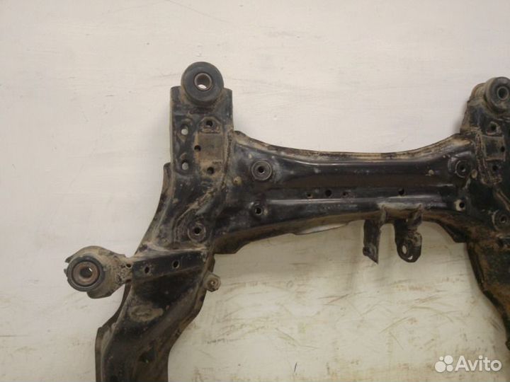Балка подмоторная (подрамник) передняя Mazda Cx-7
