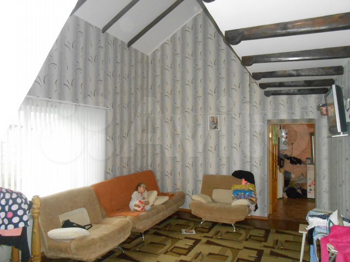 Дом 189 м² на участке 15 сот.