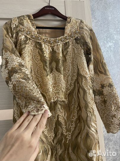 Нарядное националькое платье 44 46