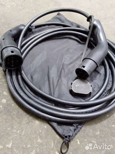 Зарядный кабель type 2