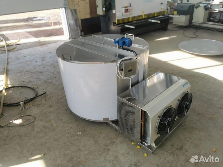 Охладитель вертикальный, Танк охладитель 5000л