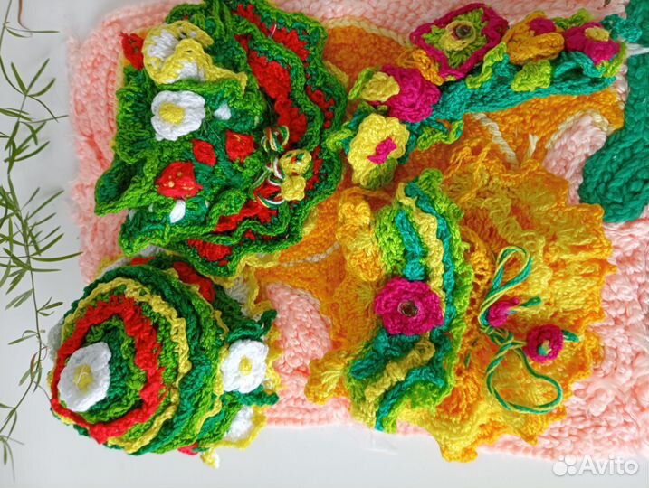 2 комплекта кукольных нарядов ручной работы для