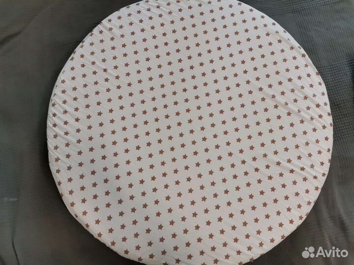 Матрас круглый + матрас для пеленального столика д