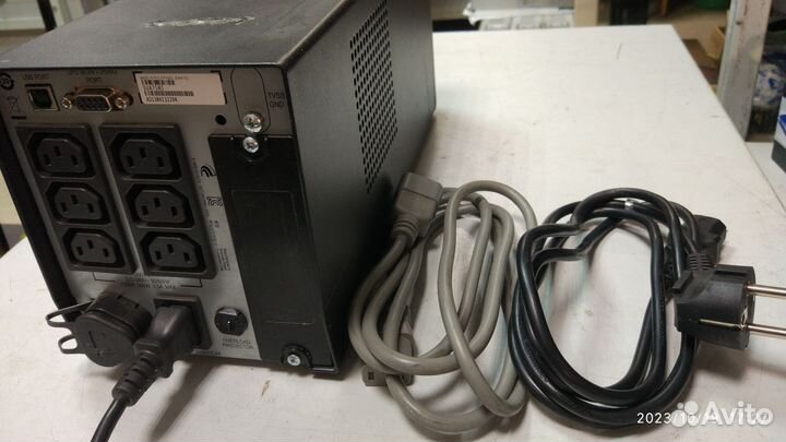 Ибп APC SUA750i