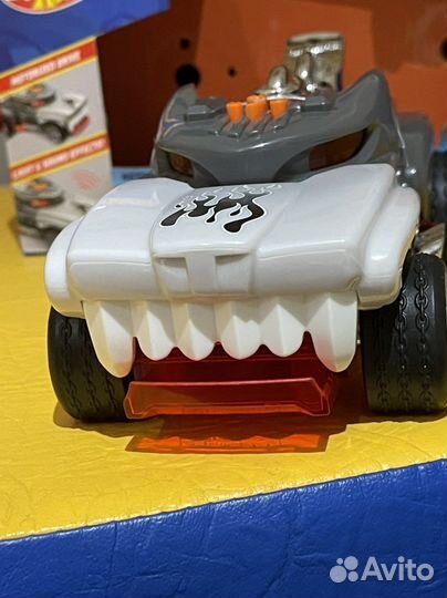 Hot wheels monster
