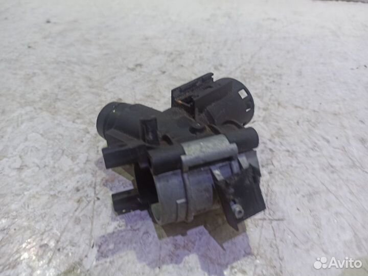 Замок зажигания Мерседес