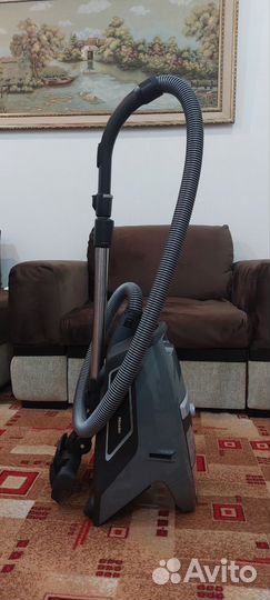 Пылесос Miele Blizzard CX1 Powerline