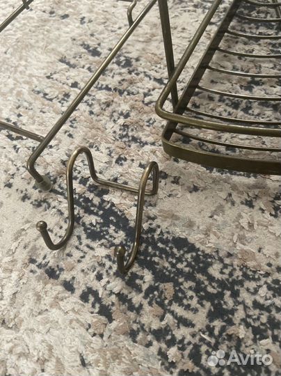 Полочка для ванной угловая