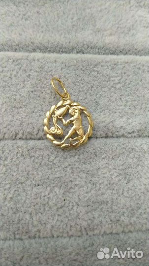 Кулоны золотые