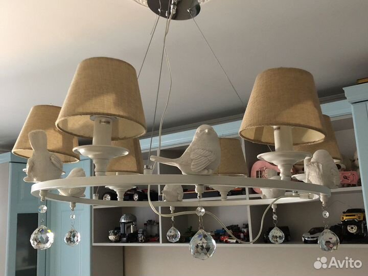 Люстра шесть ламп