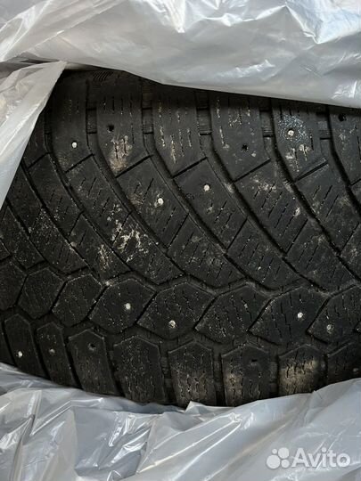 Gislaved Nord Frost 200 235/55 R17